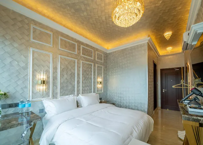 Ritz Residence - A Member Of The Luxury Hotel Group